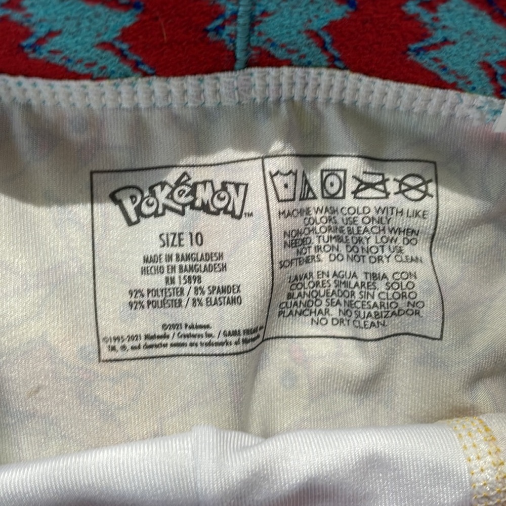 Never worn Pokémon boys boxer briefs SZ 10 - Picture 2 of 12